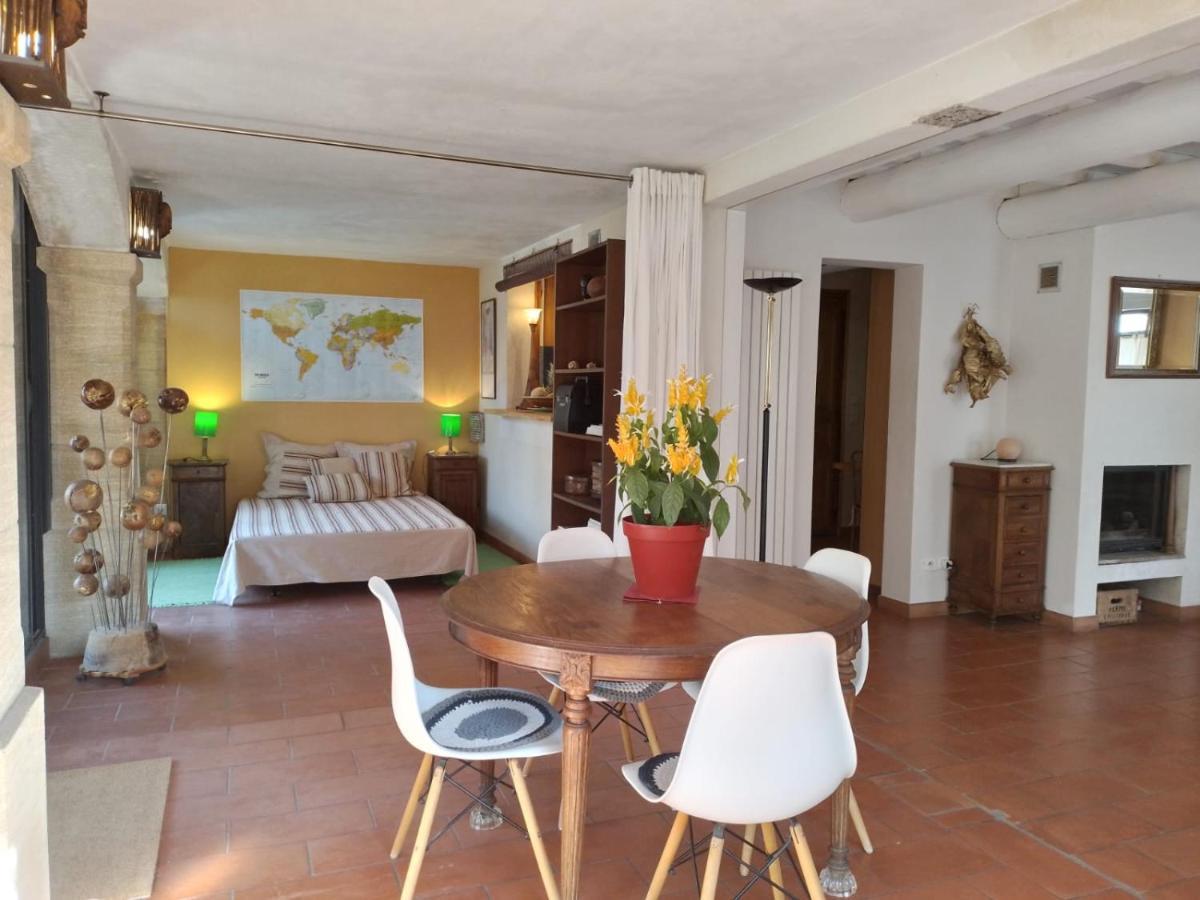 Montaren-et-Saint-Médiers Charming Stone Villa With Pool & Garden מראה חיצוני תמונה